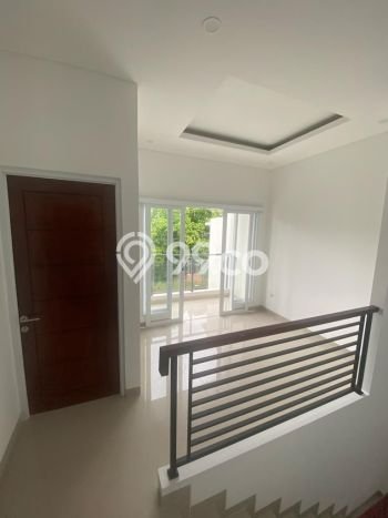 Rumah Luas Asri 3 KT Siap Huni di Graha Raya Tangerang Selatan Rumah Luas Asri 3 KT Siap Huni di Graha Raya Tangerang Selatan