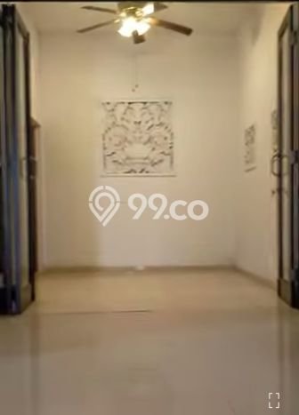 Ready to Use! Luxury House LT 205m2 Desain Modern di BSD City Ready to Use! Luxury House LT 205m2 Desain Modern di BSD City