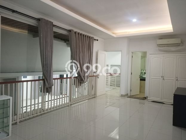 Rumah Luxury Modern Siap Huni di Sektor 7-Bintaro Tangerang Selatan Rumah Luxury Modern Siap Huni di Sektor 7-Bintaro Tangerang Selatan