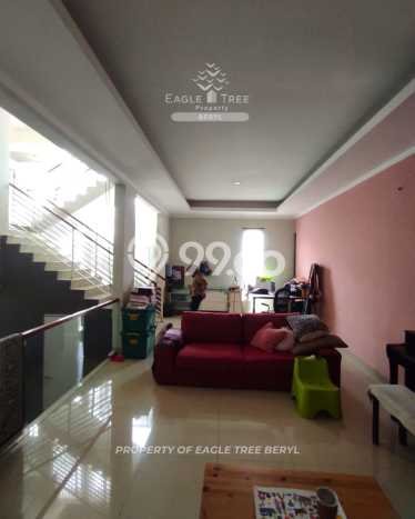 For Sale! Luxury House LT 239m2 Desain Elegan di Bintaro For Sale! Luxury House LT 239m2 Desain Elegan di Bintaro