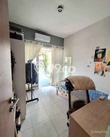 Rumah Luas Asri 4 KT Siap Huni di Bintaro Tangerang Selatan Rumah Luas Asri 4 KT Siap Huni di Bintaro Tangerang Selatan