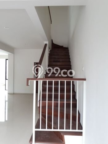Rumah Elit LB 360m2 Siap Pakai Desain Elegan di Sektor 9-Bintaro, Tangerang Selatan Rumah Elit LB 360m2 Siap Pakai Desain Elegan di Sektor 9-Bintaro, Tangerang Selatan