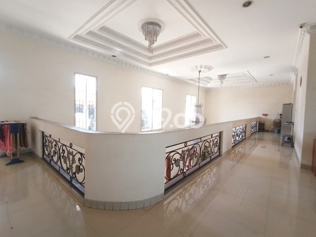Rumah Elit Modern Tanpa Renovasi di Sektor 3 - Bintaro Tangerang Selatan Rumah Elit Modern Tanpa Renovasi di Sektor 3 - Bintaro Tangerang Selatan