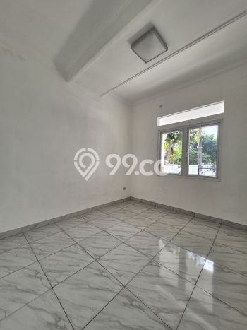 Jual Rumah Eksklusif 3 KT di Graha Raya, Tangerang Selatan Jual Rumah Eksklusif 3 KT di Graha Raya, Tangerang Selatan