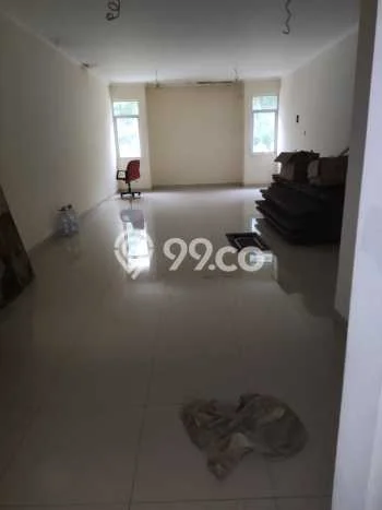 Ruko Disewa di Tangerang Selatan dengan LB 230m2 Area Komersial Ramai Ruko Disewa di Tangerang Selatan dengan LB 230m2 Area Komersial Ramai