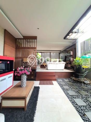 Rumah Elit LB 230m2 Siap Pakai Desain Elegan di Sektor 7-Bintaro, Tangerang Selatan Rumah Elit LB 230m2 Siap Pakai Desain Elegan di Sektor 7-Bintaro, Tangerang Selatan