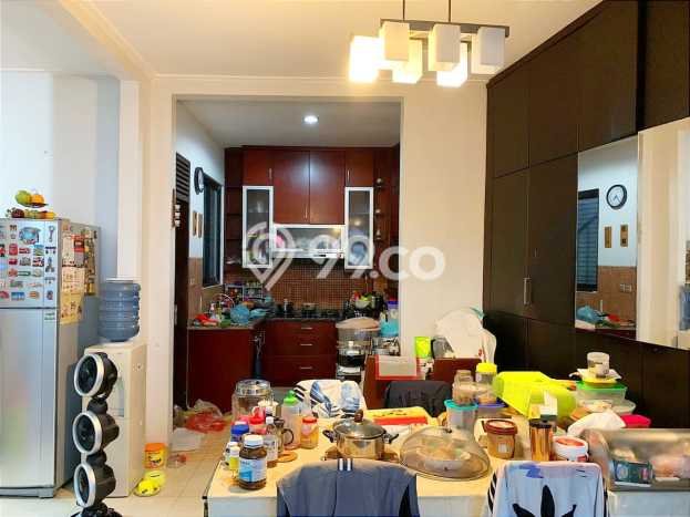 Hunian Mewah LB 200m2 Siap Pakai Desain Elegan di Sektor 9-Bintaro, Tangerang Selatan Hunian Mewah LB 200m2 Siap Pakai Desain Elegan di Sektor 9-Bintaro, Tangerang Selatan