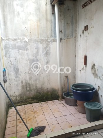 Rumah Luas Asri 3 KT Siap Pakai di Harapan Indah Bekasi Rumah Luas Asri 3 KT Siap Pakai di Harapan Indah Bekasi