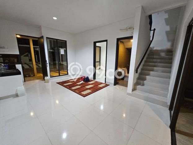Jual Rumah Luas Elegan Dengan View Cantik di Jakarta Garden City, Jakarta Timur Jual Rumah Luas Elegan Dengan View Cantik di Jakarta Garden City, Jakarta Timur