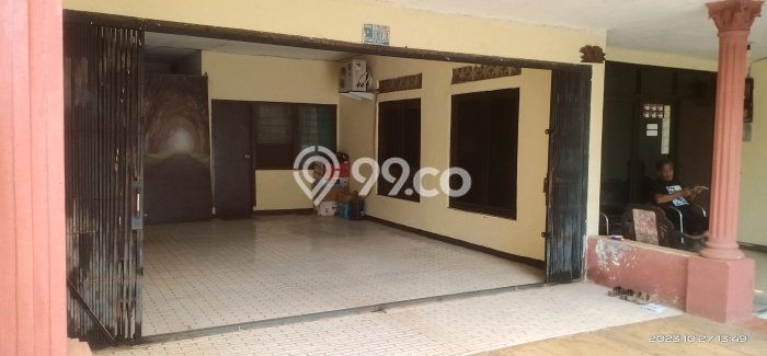 Hunian Mewah LB 350m2 Siap Huni Desain Elegan di Pulomas, Jakarta Timur Hunian Mewah LB 350m2 Siap Huni Desain Elegan di Pulomas, Jakarta Timur
