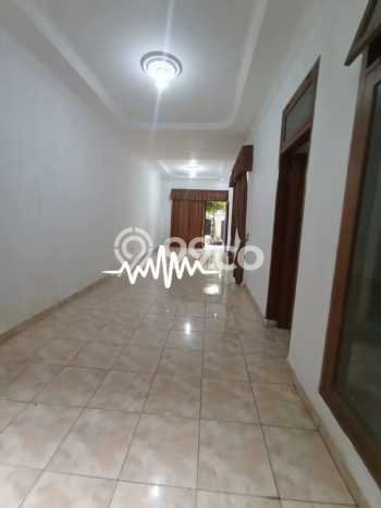 Dijual Rumah 3 Kamar Lokasi Strategis Nyaman dan Strategis di Duren Sawit Dijual Rumah 3 Kamar Lokasi Strategis Nyaman dan Strategis di Duren Sawit