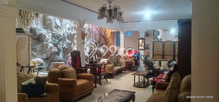 Hunian Mewah LB 350m2 Siap Huni Desain Elegan di Pulomas, Jakarta Timur Hunian Mewah LB 350m2 Siap Huni Desain Elegan di Pulomas, Jakarta Timur