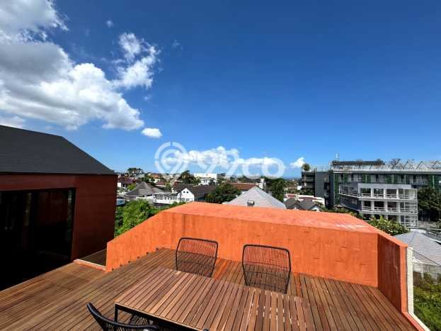 Dijual! Vila di , Luas 220m2m², Posisi Strategis Dijual! Vila di , Luas 220m2m², Posisi Strategis