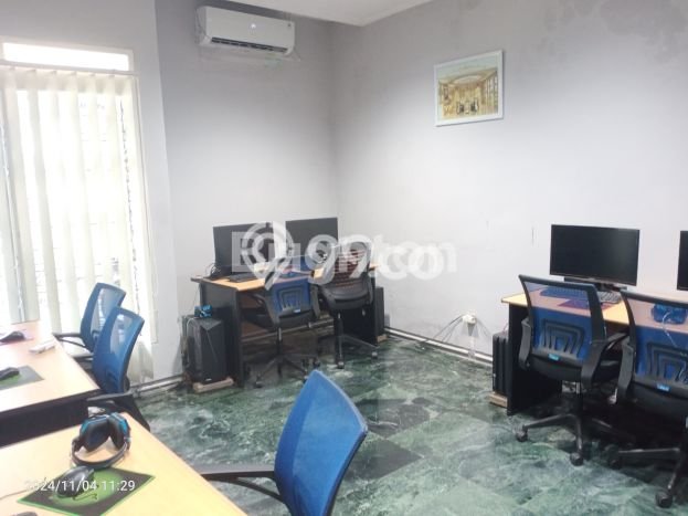 Best Deal Hunian Premium Ideal dan Luas di Semarang Tengah, Semarang Best Deal Hunian Premium Ideal dan Luas di Semarang Tengah, Semarang