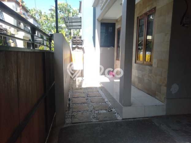 Disewakan Rumah Murah di Jimbaran Badung dengan 2 KT Disewakan Rumah Murah di Jimbaran Badung dengan 2 KT