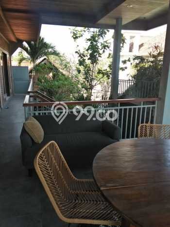 Rumah Disewakan Badung LT 200m2 LB 252m2 Area Kerobokan Rumah Disewakan Badung LT 200m2 LB 252m2 Area Kerobokan