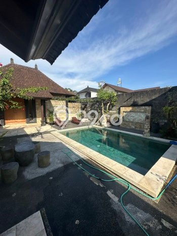 Dijual Vila Kawasan , Luas 500m2m², Lingkungan Nyaman Dijual Vila Kawasan , Luas 500m2m², Lingkungan Nyaman