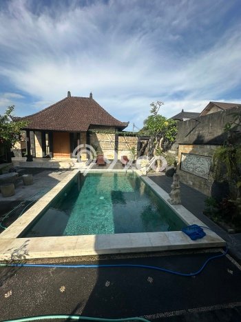 Dijual Vila Kawasan , Luas 500m2m², Lingkungan Nyaman Dijual Vila Kawasan , Luas 500m2m², Lingkungan Nyaman