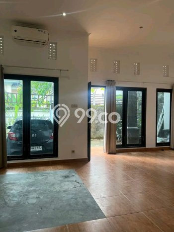 Rumah Modern 2 KT LT 110m2 di Kerobokan Rumah Modern 2 KT LT 110m2 di Kerobokan