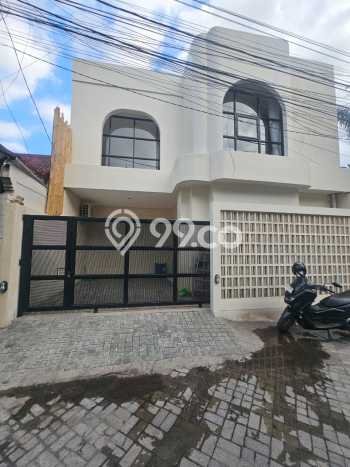Vila di , Ukuran 150m2m², Dekat ke beragam fasilitas umum Vila di , Ukuran 150m2m², Dekat ke beragam fasilitas umum