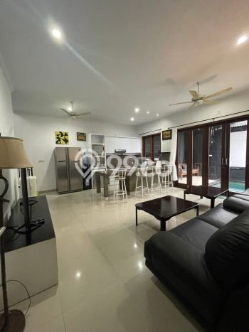 LOKASI TERBAIK! Vila Kawasan , Area 150m2m², Lingkungan Tenang dan nyaman LOKASI TERBAIK! Vila Kawasan , Area 150m2m², Lingkungan Tenang dan nyaman