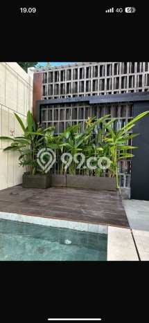 Hunian Elit LB 160m2 Siap Huni Desain Elegan di Kerobokan, Badung Hunian Elit LB 160m2 Siap Huni Desain Elegan di Kerobokan, Badung