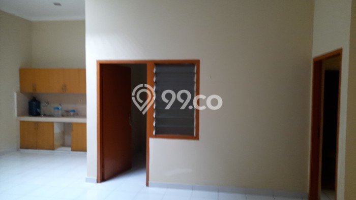 Dijual Rumah Eksklusif 2 KT di Taman Kota, Jakarta Barat Dijual Rumah Eksklusif 2 KT di Taman Kota, Jakarta Barat