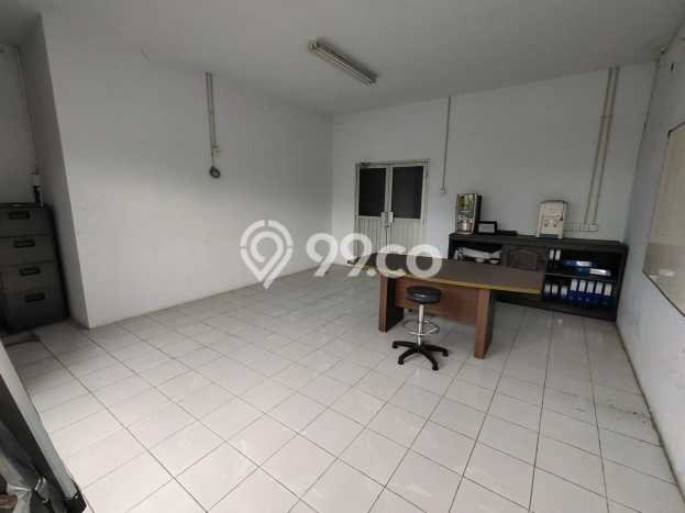 Gudang Bagus Dijual LB 373m2 Lokasi Strategis Tangerang Area Cocok untuk Berbisnis Gudang Bagus Dijual LB 373m2 Lokasi Strategis Tangerang Area Cocok untuk Berbisnis