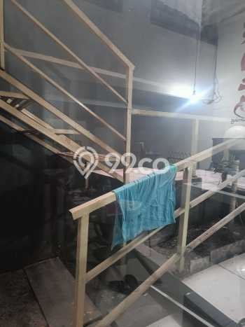 Rumah Elit LB 290m2 Siap Pakai Desain Elegan di Kedoya Selatan, Jakarta Barat Rumah Elit LB 290m2 Siap Pakai Desain Elegan di Kedoya Selatan, Jakarta Barat