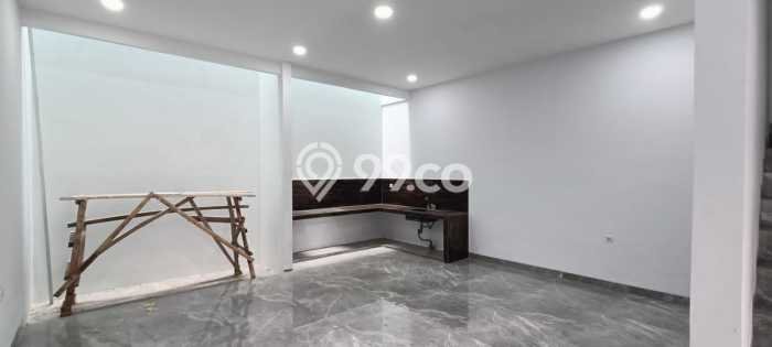 Siap Huni Hunian Elit 4 Kamar di Kelapa Gading Dekat ke Mana Pun Siap Huni Hunian Elit 4 Kamar di Kelapa Gading Dekat ke Mana Pun