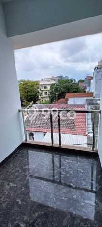 Siap Huni Hunian Elit 4 Kamar di Kelapa Gading Dekat ke Mana Pun Siap Huni Hunian Elit 4 Kamar di Kelapa Gading Dekat ke Mana Pun