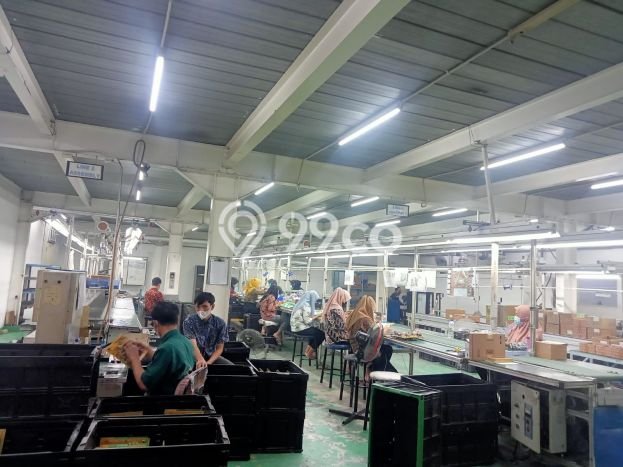 Unit Gudang Dijual di Cikupa Tangerang Luas Bangunan 9534m2 Unit Gudang Dijual di Cikupa Tangerang Luas Bangunan 9534m2