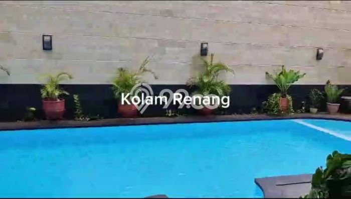 Hunian Mewah LB 1000m2 Siap Huni Desain Elegan di Alam Sutera, Tangerang Hunian Mewah LB 1000m2 Siap Huni Desain Elegan di Alam Sutera, Tangerang