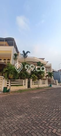 Rumah Luxury Modern Siap Huni di Pantai Mutiara Jakarta Utara Rumah Luxury Modern Siap Huni di Pantai Mutiara Jakarta Utara