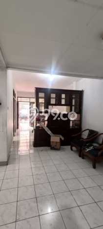 Disewakan! Rumah 4 Kamar Tidur &
2 Kamar Mandi di Citra Garden, Jakarta Barat Disewakan! Rumah 4 Kamar Tidur &
2 Kamar Mandi di Citra Garden, Jakarta Barat