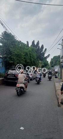 For Sale Rumah 6 Kamar Lokasi Ideal Bagus dan Strategis di Matraman For Sale Rumah 6 Kamar Lokasi Ideal Bagus dan Strategis di Matraman