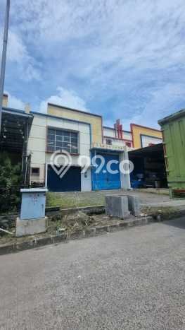 Unit Gudang Paling Strategis di Panongan Tangerang dengan LB 295m2 Unit Gudang Paling Strategis di Panongan Tangerang dengan LB 295m2