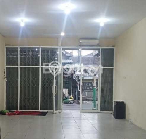 Ruko Disewakan di Area Ramai Sukun, Malang Ruko Disewakan di Area Ramai Sukun, Malang