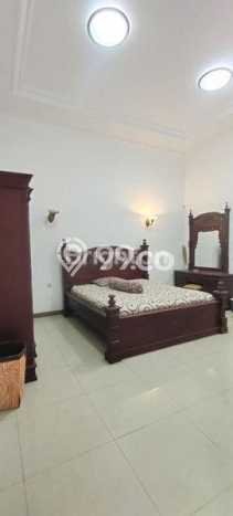 Rumah Disewakan Malang LT 240m2 LB 356m2 Area Araya Rumah Disewakan Malang LT 240m2 LB 356m2 Area Araya