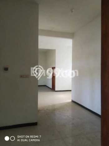 Dijual Ruko di Bululawang Malang LT 135m2 / LB 220m2 Dijual Ruko di Bululawang Malang LT 135m2 / LB 220m2