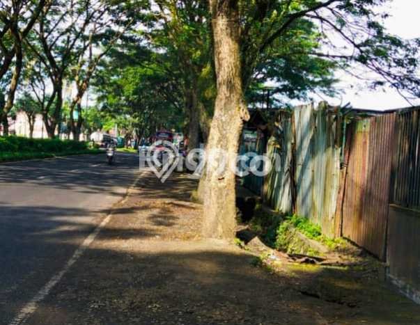Disewakan Tanah Lokasi Strategis di Kepanjen Malang 616m2 Disewakan Tanah Lokasi Strategis di Kepanjen Malang 616m2