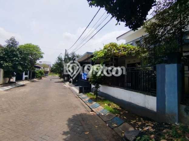 For Sale Rumah 3 Kamar Lokasi Ideal Bagus dan Strategis di Karangploso For Sale Rumah 3 Kamar Lokasi Ideal Bagus dan Strategis di Karangploso