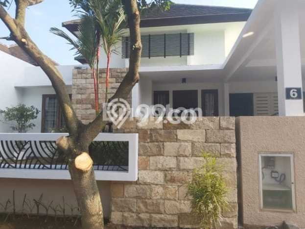Rumah Strategis 3 KT LT 325m² di Blimbing, Malang Rumah Strategis 3 KT LT 325m² di Blimbing, Malang