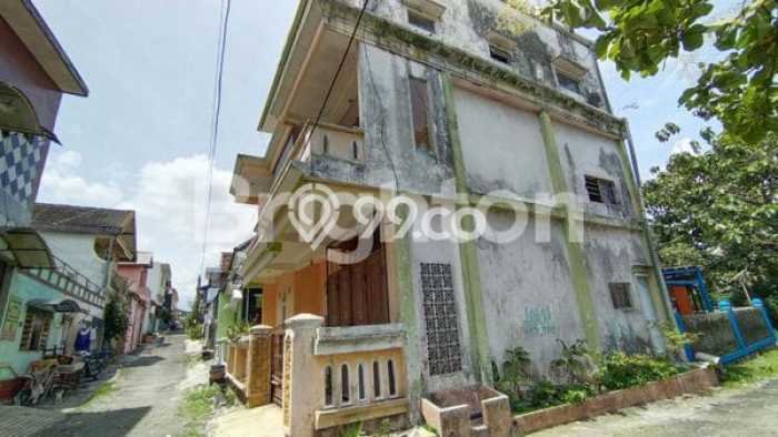 Jual Rumah Minimalis Bagus Punya 11 KT di Dau Malang SHM Jual Rumah Minimalis Bagus Punya 11 KT di Dau Malang SHM