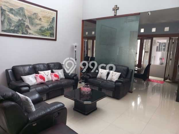Dijual Rumah Premium dengan Fasilitas Sekitar Lengkap di Astanaanyar, Bandung Dijual Rumah Premium dengan Fasilitas Sekitar Lengkap di Astanaanyar, Bandung