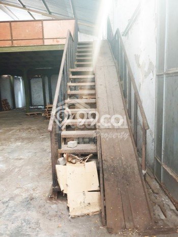 Disewakan Gudang komersial di Semarang Utara luas bangunan 630m2 Disewakan Gudang komersial di Semarang Utara luas bangunan 630m2