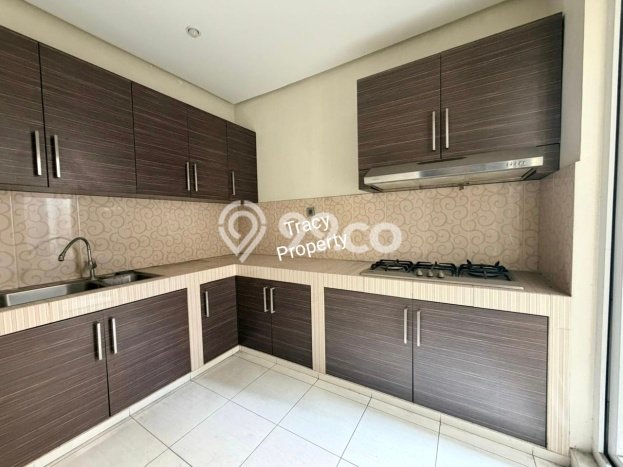 Hunian Mewah Dijual LT 180m2 di Semarang Selatan, Semarang Hunian Mewah Dijual LT 180m2 di Semarang Selatan, Semarang