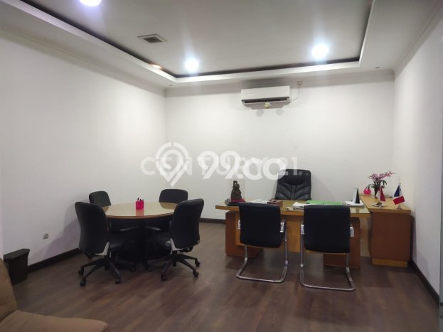 Unit Kantor Dijual di Cempaka Putih Jakarta Pusat Luas Tanah 840m2, Luas Bangunan 506m2 Unit Kantor Dijual di Cempaka Putih Jakarta Pusat Luas Tanah 840m2, Luas Bangunan 506m2