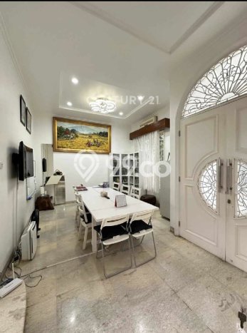 For Sale! Luxury House LT 404m2 Desain Elegan di Pondok Indah For Sale! Luxury House LT 404m2 Desain Elegan di Pondok Indah