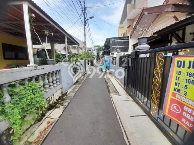 Dijual Rumah Minimalis Bagus Punya 5 KT di Cempaka Putih Jakarta Pusat SHM Dijual Rumah Minimalis Bagus Punya 5 KT di Cempaka Putih Jakarta Pusat SHM